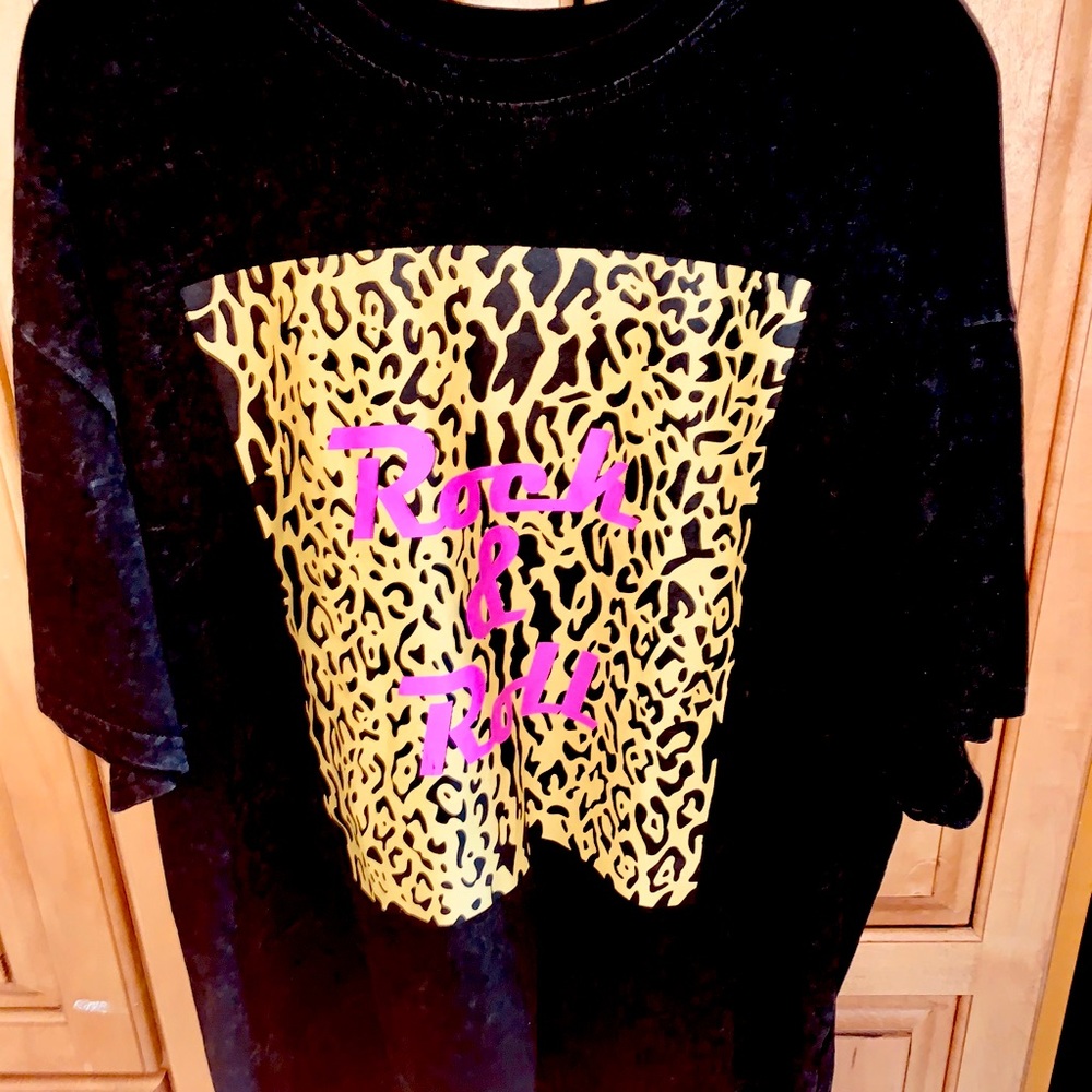 Black Acid wash graphic t-shirt